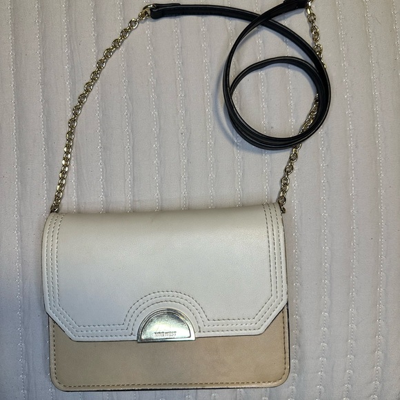 Nine West Handbags - NINE WEST Crossbody Bag